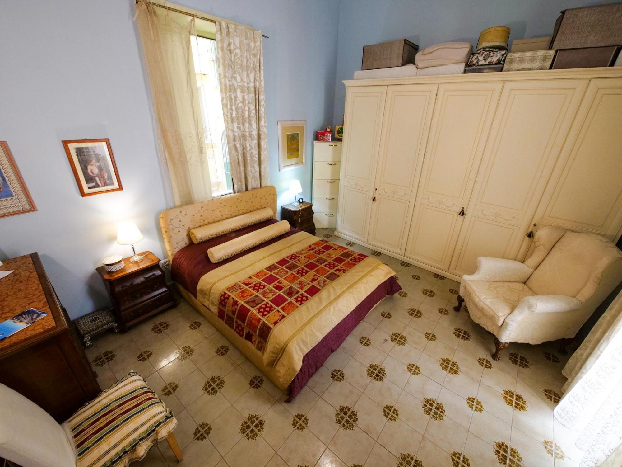 Salotto Sommer Bed & Breakfast Napoli Bagian luar foto