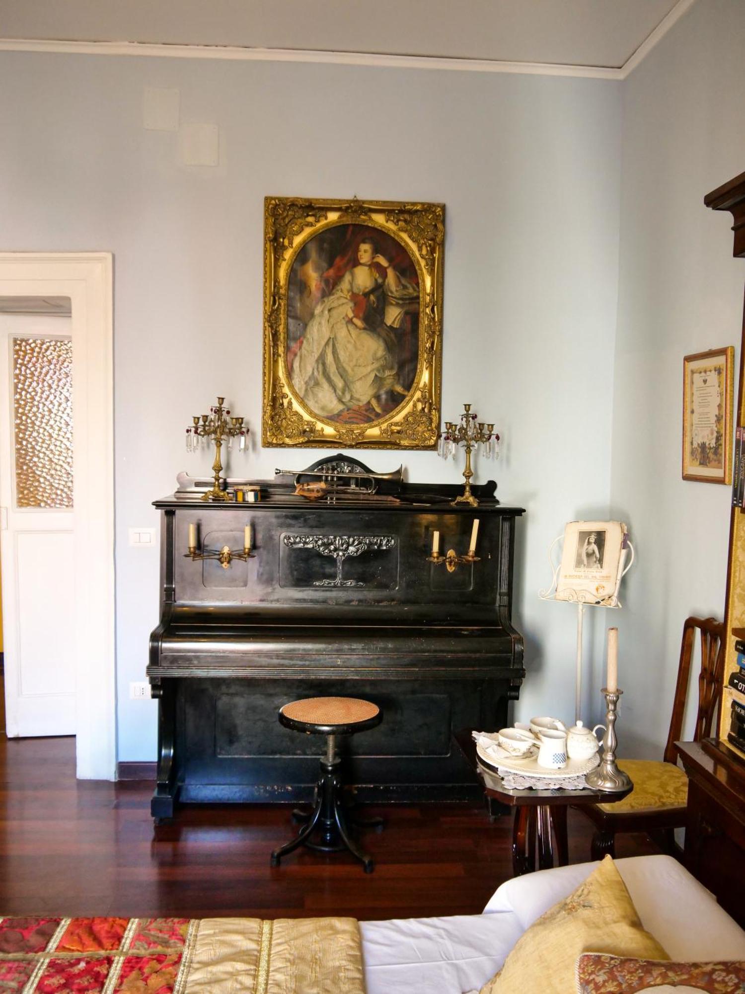 Salotto Sommer Bed & Breakfast Napoli Bagian luar foto